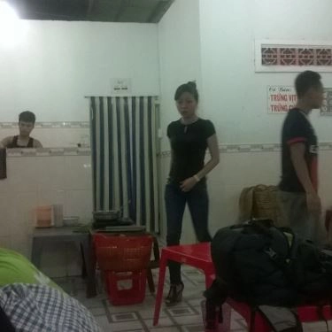 Tổng hợp- Quán Ăn Cô Năm - Cút Chiên Bơ