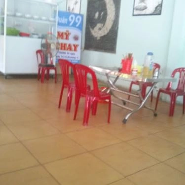 Không gian- Quán Ăn Đặc Sản 99 - Mì Quảng Cá Lóc