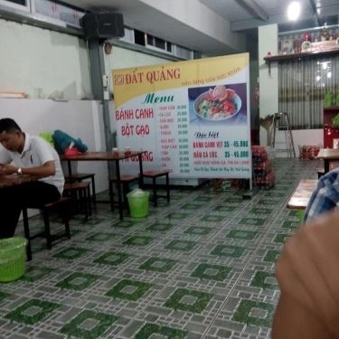 Không gian- Quán Ăn Đất Quảng - Bánh Canh Bột Gạo & Mì Quảng
