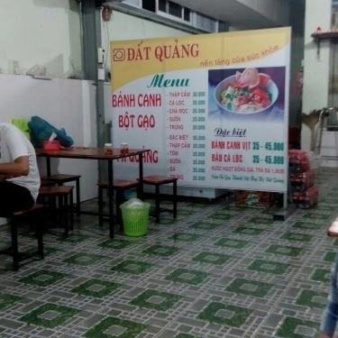 Không gian- Quán Ăn Đất Quảng - Bánh Canh Bột Gạo & Mì Quảng
