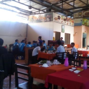 Không gian- Nhà Hàng Đầu Làng - Ẩm Thực 3 Miền
