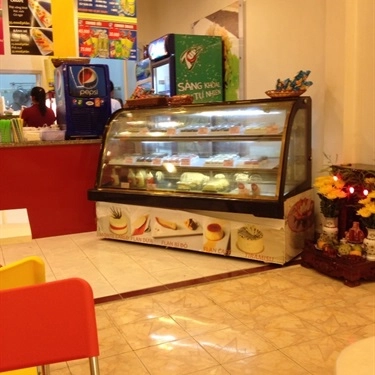Không gian- Quán Ăn Dessert Town - Phố Tráng Miệng