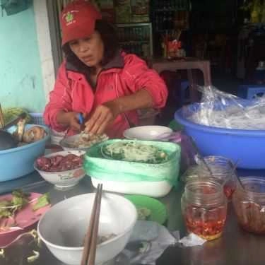 Không gian- Quán Ăn Bún Dì Lợi