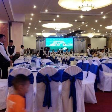 Tổng hợp- Nhà Hàng Diamond Palace