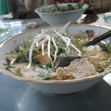 Món ăn- Quán Ăn Cây Me - Bún Riêu, Hủ Tiếu & Bánh Canh