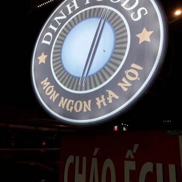 Không gian- Quán Ăn Dinh Foods - Món Ngon Hà Nội