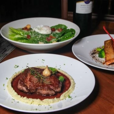Tổng hợp- Nhà Hàng DOM - The Wine Bistro