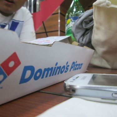 Tổng hợp- Nhà Hàng Domino's Pizza - Lê Văn Việt