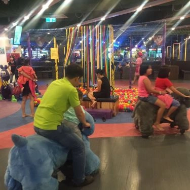 Tổng hợp- Quán Ăn Family Food Court - Parkson Cantavil