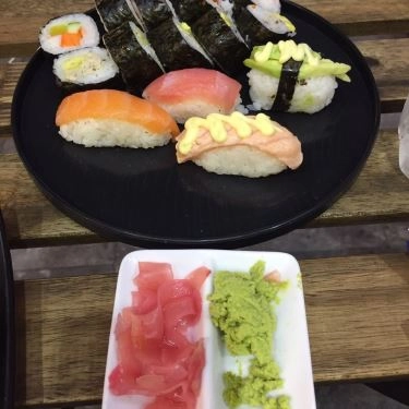 Món ăn- Nhà Hàng Fresh Sushi - Cầu Gỗ