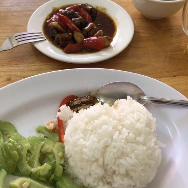 Món ăn- Quán Ăn Gà Hấp Muối & Cơm Gà Quảng Đông