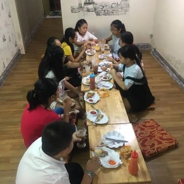 Tổng hợp- Quán Ăn Gà Rán Lucky & Cơm Văn Phòng