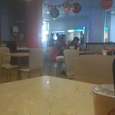 Không gian- Quán Ăn Gà Rán Popeyes - Sân Bài Nội Bài
