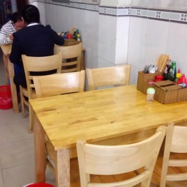 Không gian- Quán Ăn Gà Ta Kim Cúc - Cơm Gà & Phở Gà