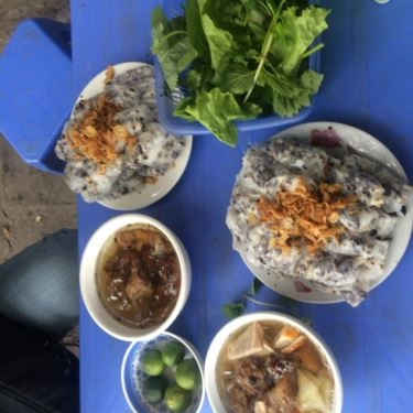 Món ăn- Quán Ăn Gà Tần, Bánh Cuốn Nóng & Bún Chả - Trần Quốc Hoàn
