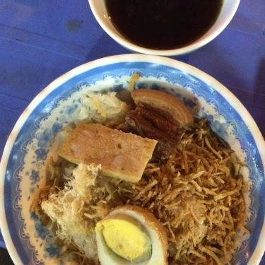 Món ăn- Quán Ăn Gà Tần, Xôi, Cháo, Bánh Mì - Tôn Thất Tùng