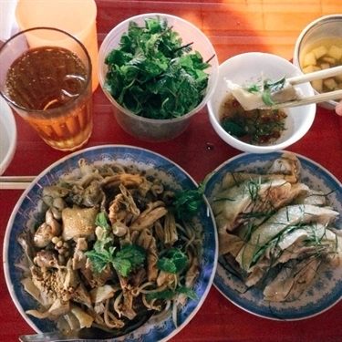 Món ăn- Quán Ăn Gà Thắng Xoăn - Ngọc Lâm