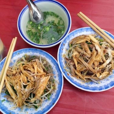 Món ăn- Quán Ăn Gà Thắng Xoăn - Ngọc Lâm