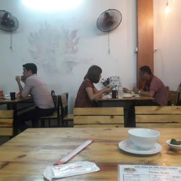 Không gian- Quán Ăn Gà Tươi Mạnh Hoạch - Ngọc Lâm