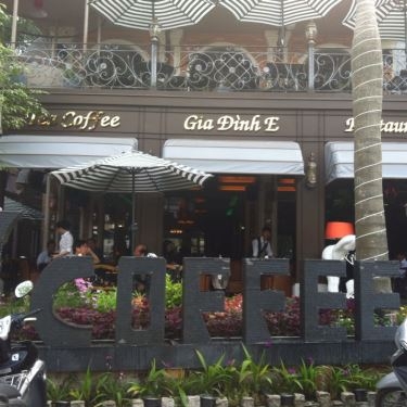 Tổng hợp- Nhà Hàng Gia Đình E - Coffee & Resstaurant