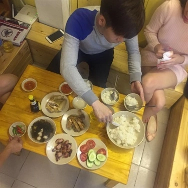 Tổng hợp- Quán Ăn Gia Hy - Cơm Gà & Bún Cá Ngừ Phan Rang