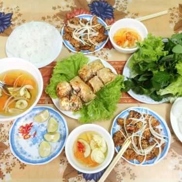 Món ăn- Gia Linh - Bún Chả Quạt & Nem Cua Bể
