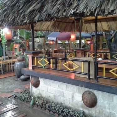 Không gian- Góc Việt Quán