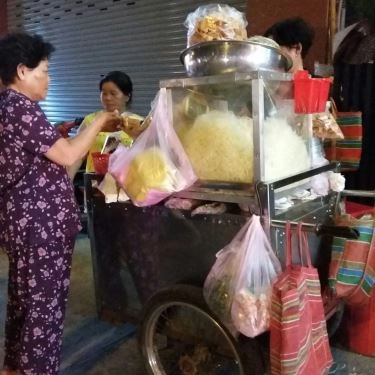 Tổng hợp- Quán Ăn Gỏi Khô Bò - Công Viên Lê Văn Tám