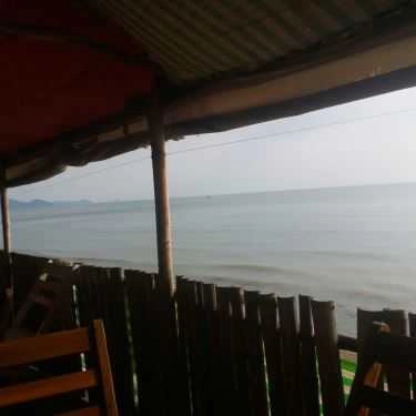 Không gian- Quán Ăn Gỏi Cá Trích Cây Bàng - Quốc Lộ 80