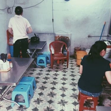 Không gian- Quán Ăn Gỏi Khô Bò Hưng Thịnh - Lê Thành Phương