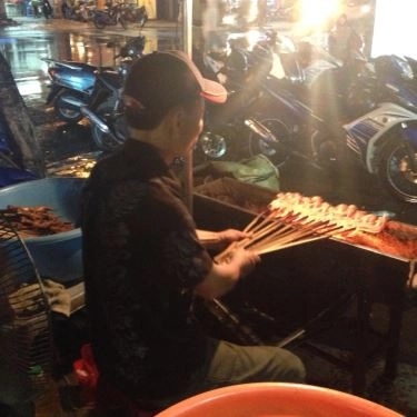Tổng hợp- Quán Ăn Hai Còi - Chân Gà Nướng