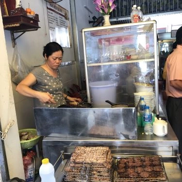 Món ăn- Quán Ăn Hải Hội Quán - Bún Chả Hà Nội & Nem Rán