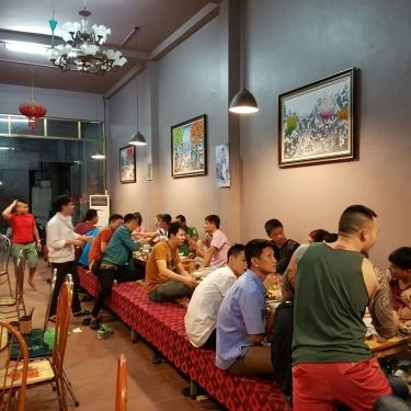 Không gian- Quán Ăn Mẫn Long Quán - Hải Sản Tươi Sống