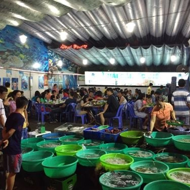 Tổng hợp- Quán Ăn Hải Sản Ốc Biển - Bờ Kè