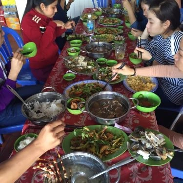 Tổng hợp- Quán Ăn Hải Sản Ốc Biển - Bờ Kè