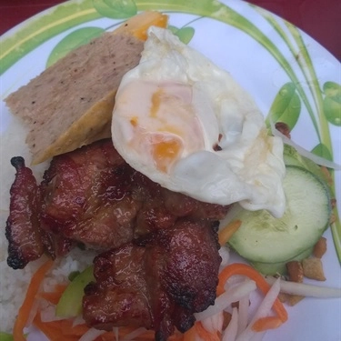 Món ăn- Quán Ăn Hiền - Cơm Tấm Bình Dân
