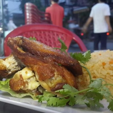 Món ăn- Quán Ăn Hiền Ký - Cơm Gà Xối Mỡ