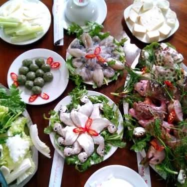 Món ăn- Hoa Biển - Lẩu Thuyền Chài & Chả Cá Ót