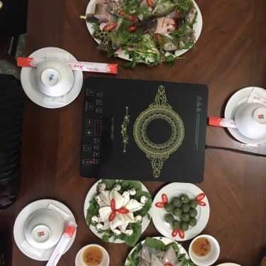 Món ăn- Hoa Biển - Lẩu Thuyền Chài & Chả Cá Ót