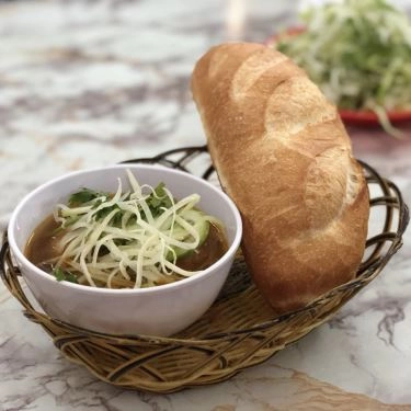 Món ăn- Quán Ăn Hoa Lê - Bánh Mì