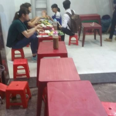 Không gian- Quán Ăn Hoa Trang - Bò Lá Lốt