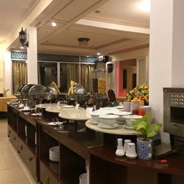 Không gian- Nhà Hàng Hoàng Cung