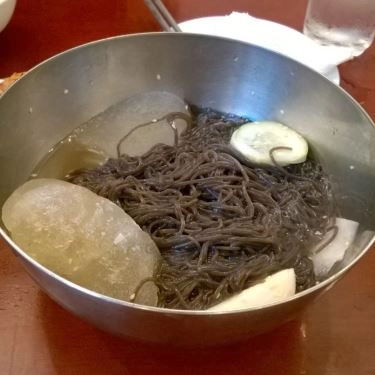 Món ăn- Quán Ăn Hoàng Cung - Mì Lạnh Hàn Quốc