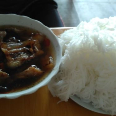 Món ăn- Quán Ăn Hoàng Long - Bún Chả & Bánh Cuốn