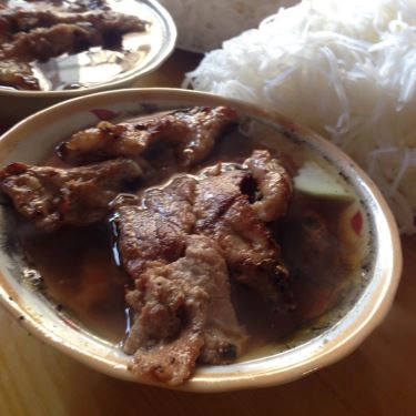Món ăn- Quán Ăn Hoàng Long - Bún Chả & Bánh Cuốn