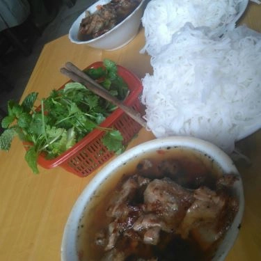 Món ăn- Quán Ăn Hoàng Long - Bún Chả & Bánh Cuốn