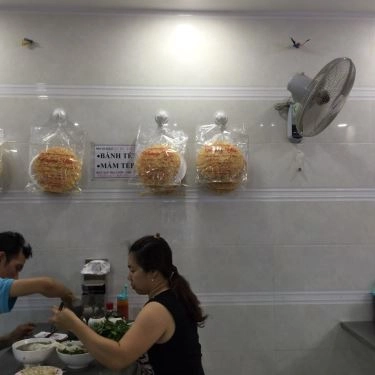 Tổng hợp- Quán Ăn Hoàng Yến - Phở Bình Dân