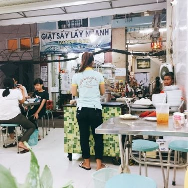 Tổng hợp- Quán Ăn Hoàng Yến - Phở Bình Dân