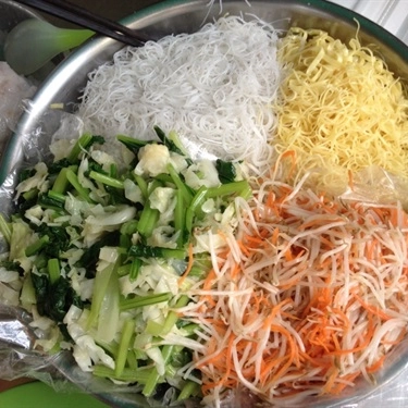 Món ăn- Quán Ăn Hoành Thánh Lá - Phan Văn Trị