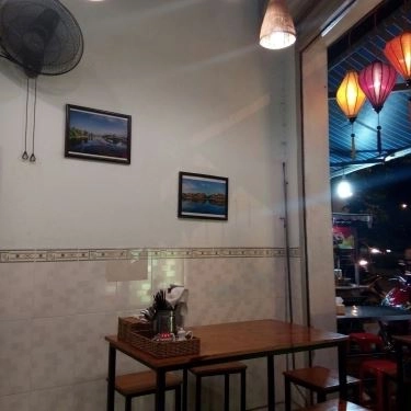 Không gian- Quán Ăn Hội An Ngon - Bún Mắm Nêm, Mì Quảng & Cơm Gà